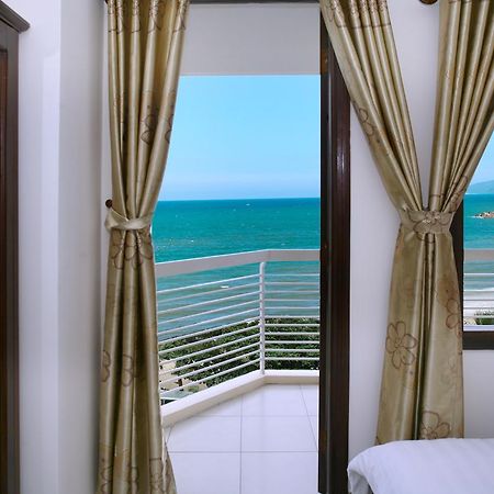 Anh Hang - Moonlight Hotel На Транг Екстериор снимка