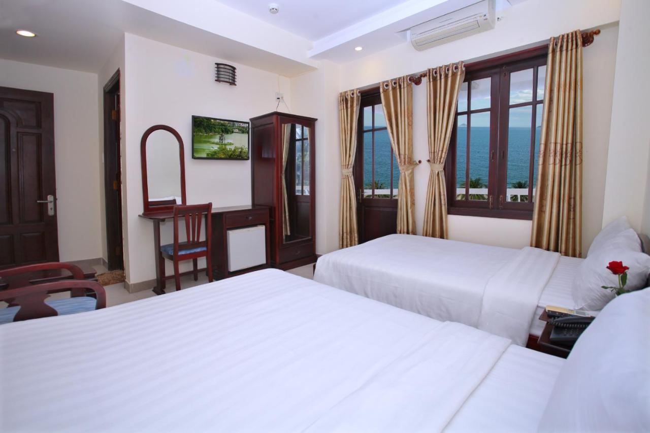 Anh Hang - Moonlight Hotel На Транг Екстериор снимка